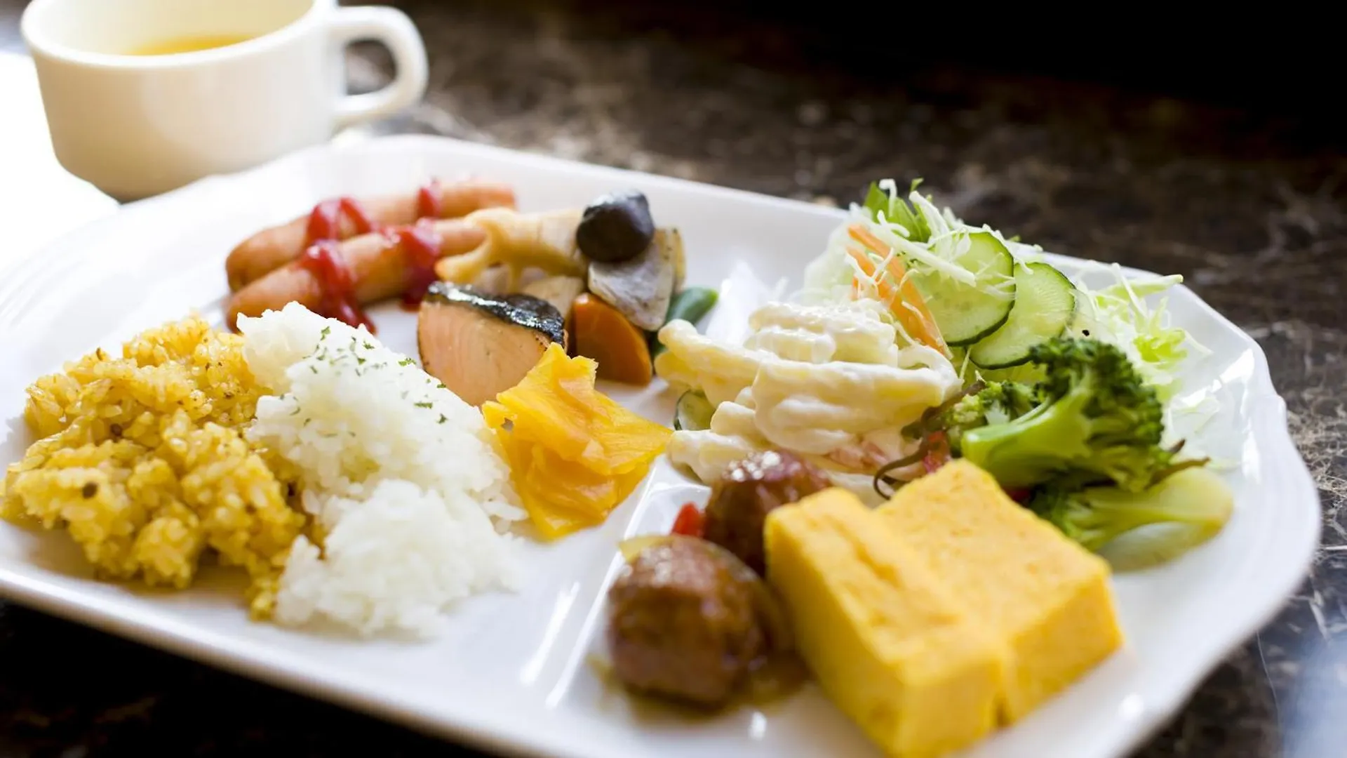 Toyoko Inn Yokohama Tsurumi Eki Higashi Guchi 3*, Yokohama (Kanagawa)