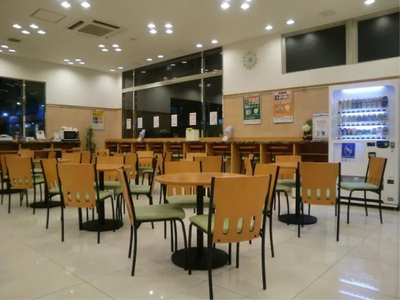 토요쿄 인 요코하마 추루미 에키 히가시 구치 3*,  일본